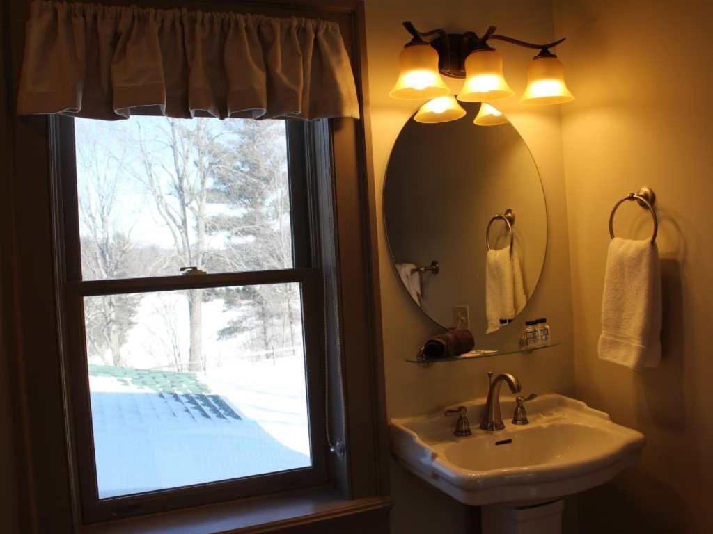 Bark Eater Inn Keene Habitación foto