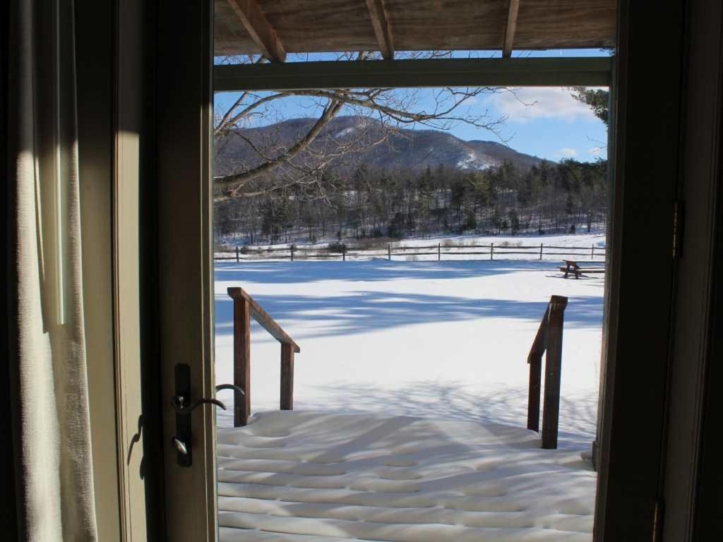 Bark Eater Inn Keene Habitación foto