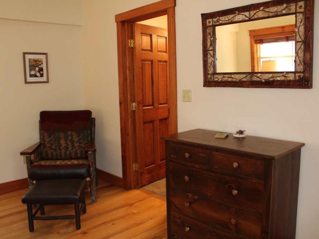 Bark Eater Inn Keene Habitación foto